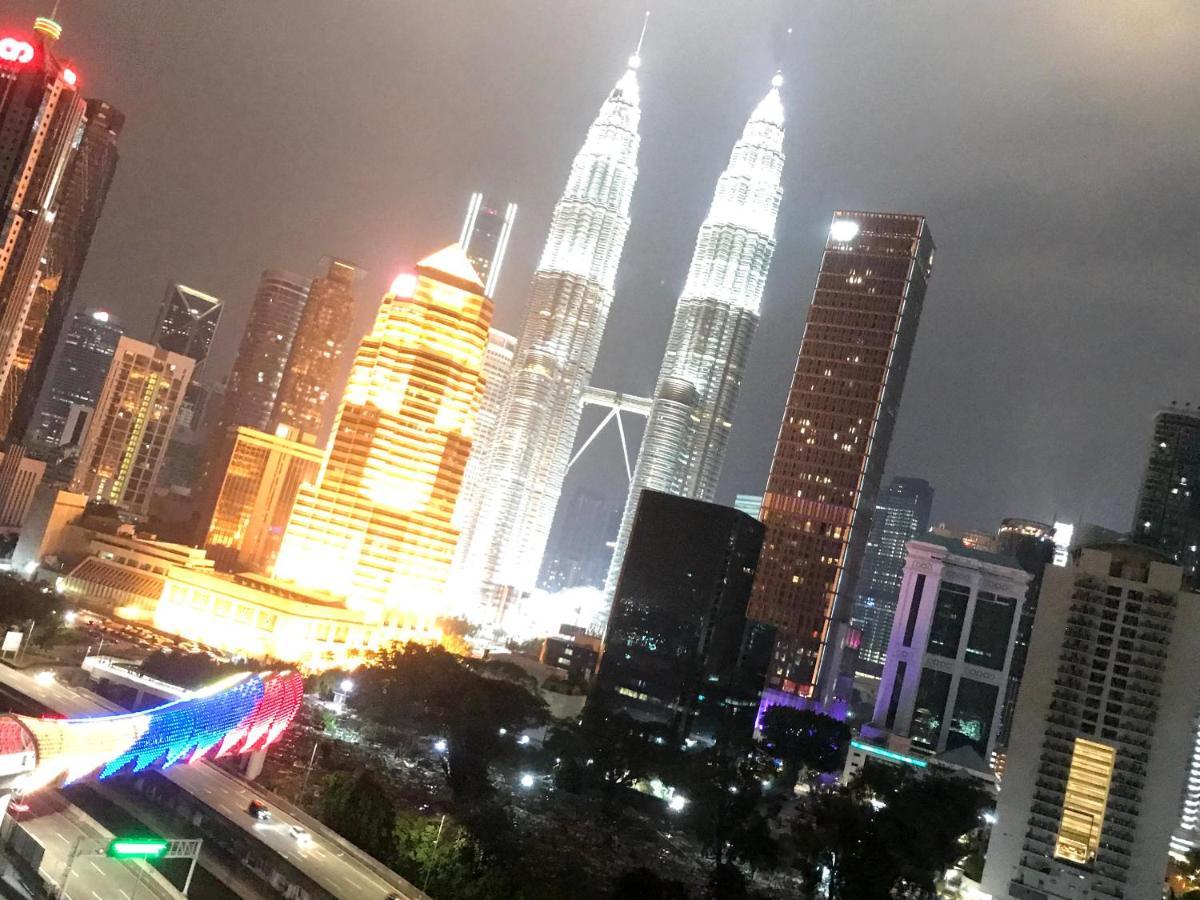 Klcc Legasi Direct View With A Superking Bed At A 3-Bedroom Premium Unit Kuala Lumpur Ngoại thất bức ảnh