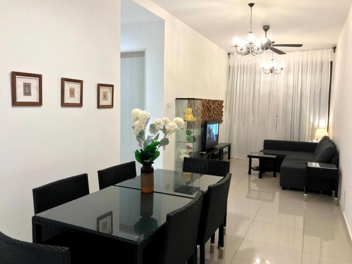 Klcc Legasi Direct View With A Superking Bed At A 3-Bedroom Premium Unit Kuala Lumpur Ngoại thất bức ảnh